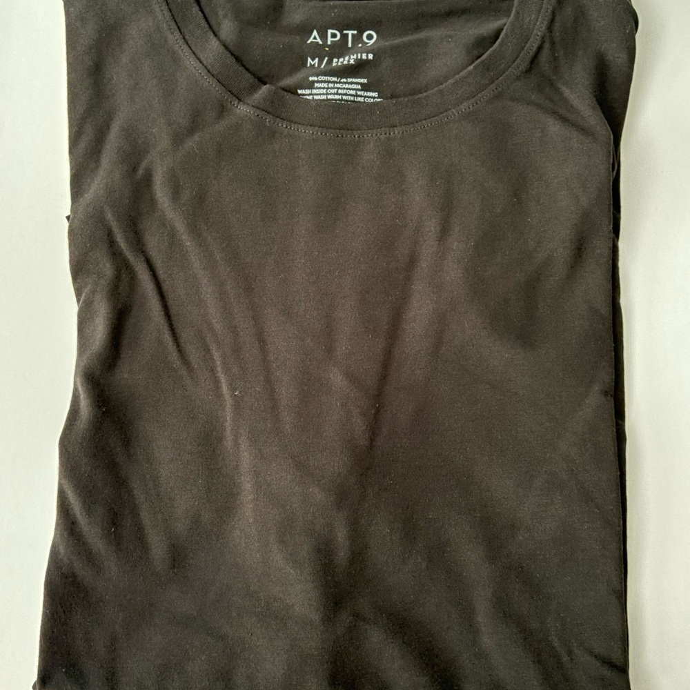 Apt. 9 Men's Classic Black Tee